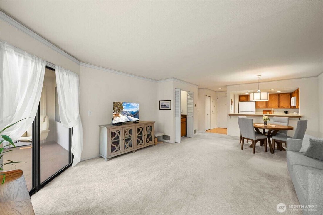 Condo in Bellevue, Washington, United States 4 - 18871007