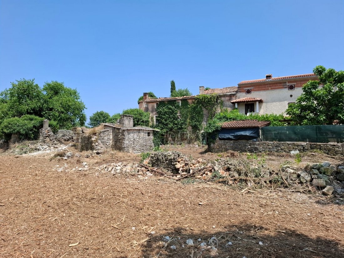 House in Bale, Istria County, Croatia 3 - 18871750