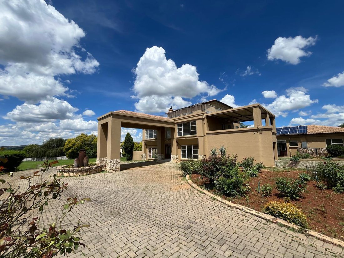 Haus in Mooikloof, Gauteng, Südafrika 2 - 18875748
