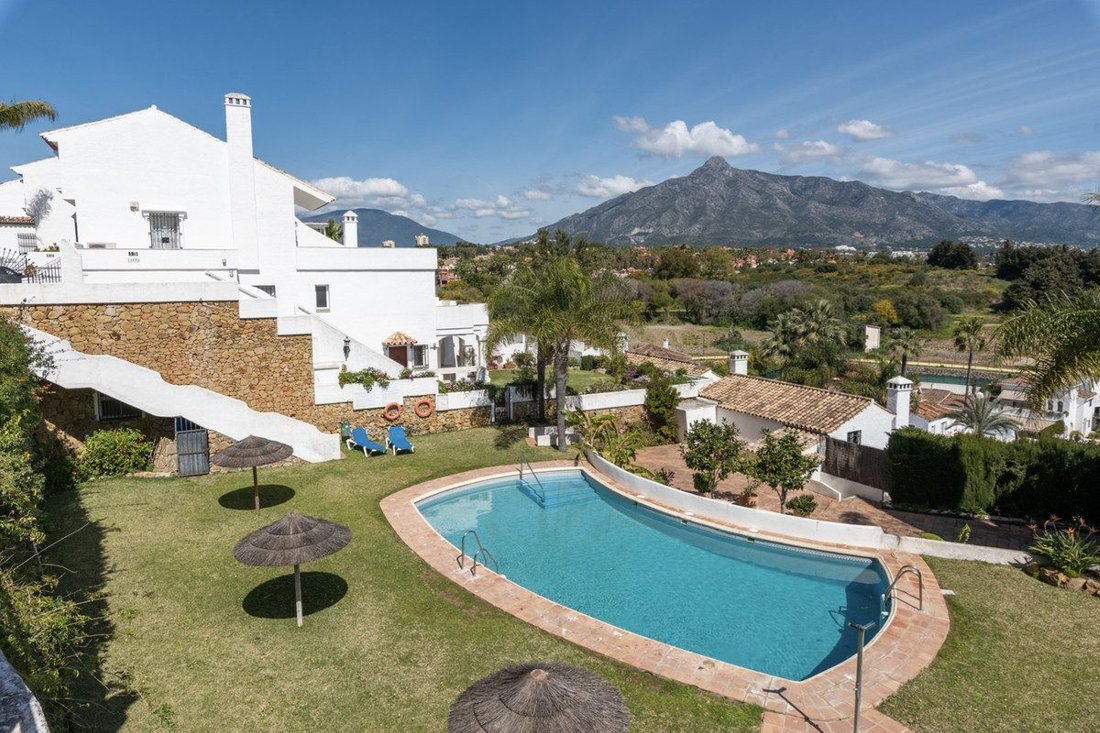 Townhouse in Puerto Banus, Marbella, Spain 2 - 18871656