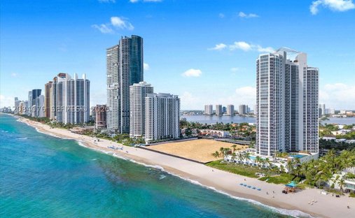 Condo in Golden Beach, Florida, United States 1