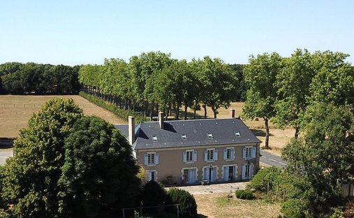 Casa a Tours, Centro-Val della Loira, Francia 1