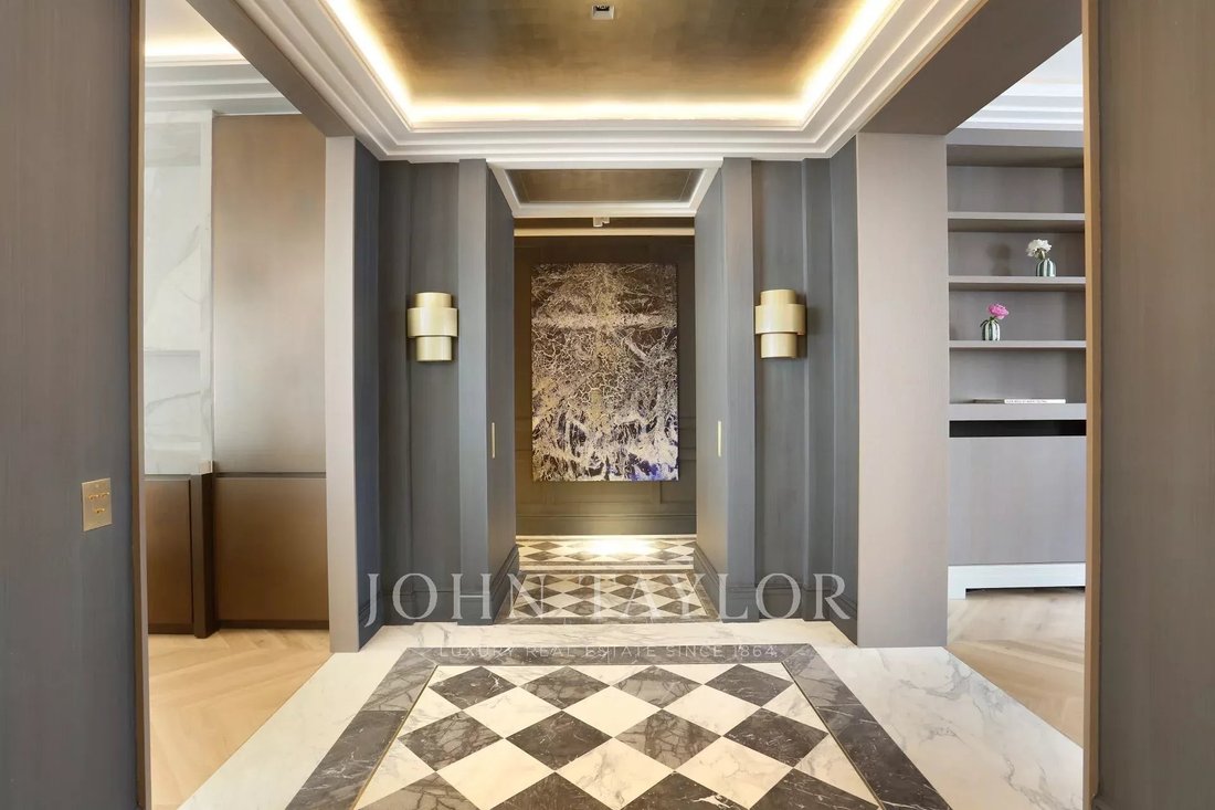 Apartment in Triangle d'Or, Paris 8e Arrondissement, Paris 3 - 18872585