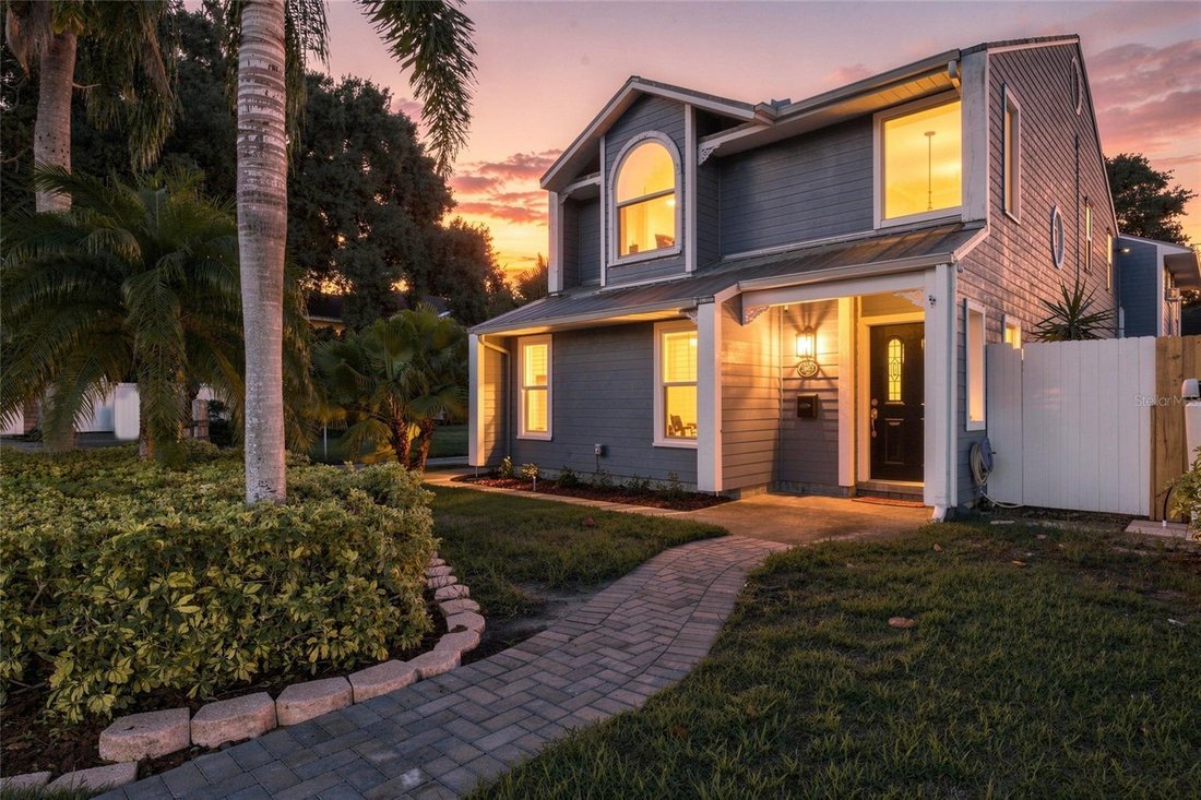 House in Tampa, Florida, United States 1 - 18873424