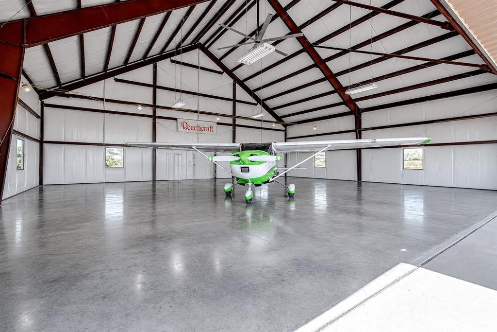 House in Cresson, Texas, United States 4 - 16516894