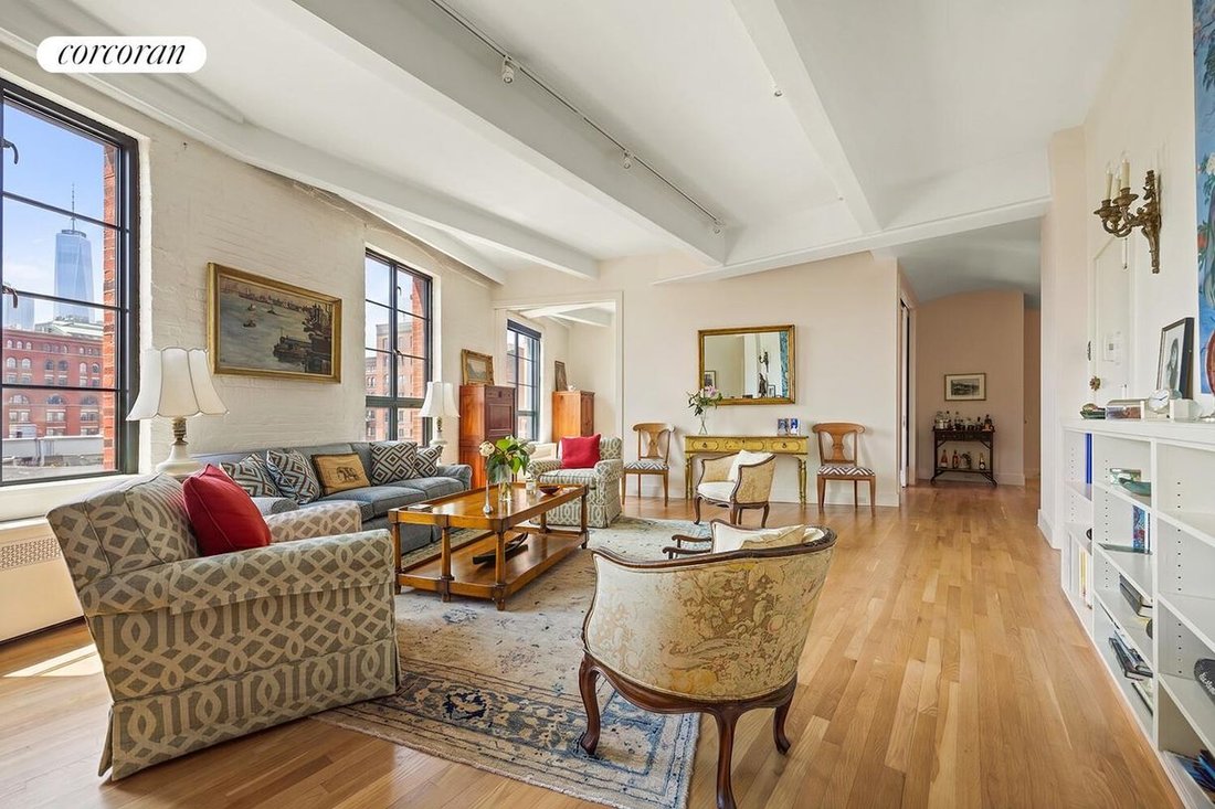 New York, New York, United States 3 - 18873050
