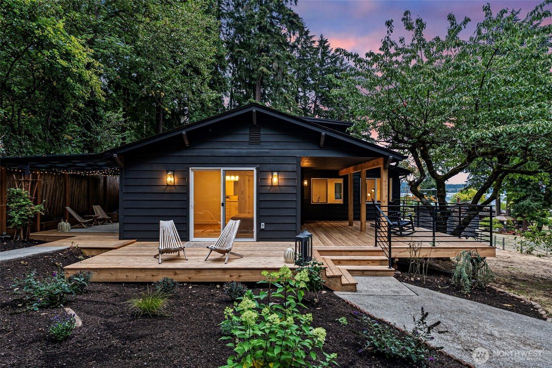 Casa a Poulsbo, Washington, Stati Uniti 2 - 18874258