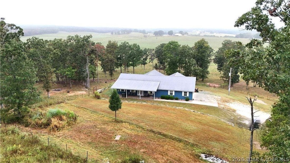 House in Iberia, Missouri, United States 1 - 18873231