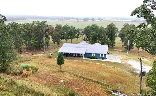 House in Iberia, Missouri, United States 1