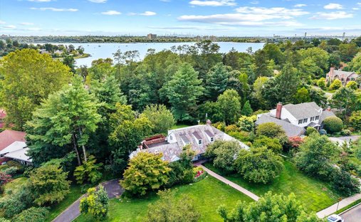 Casa a Great Neck, New York, Stati Uniti 1