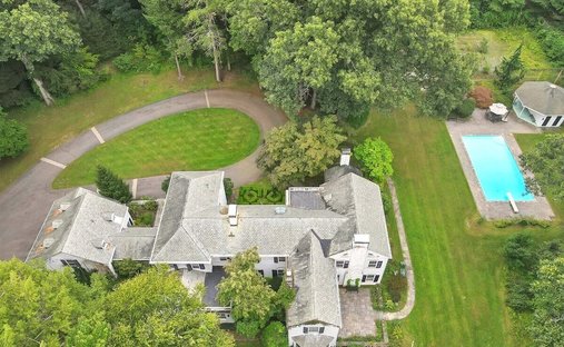 House in Farmington, Connecticut, United States 1