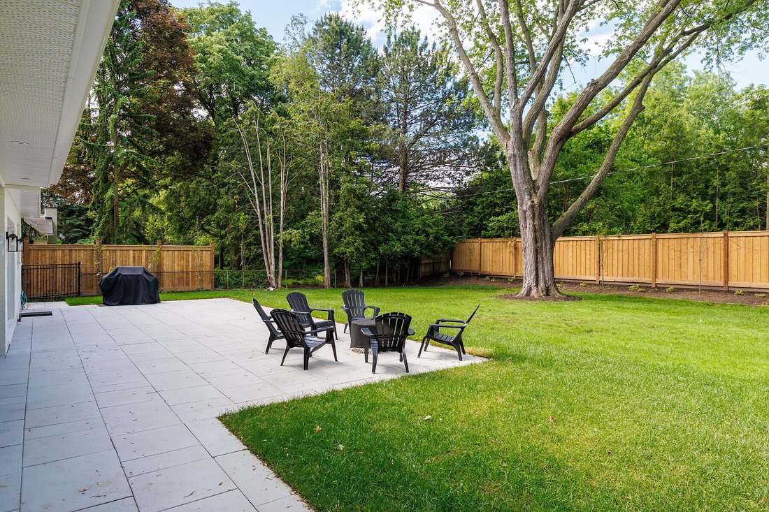 House in Oakville, Ontario, Canada 4 - 16938616