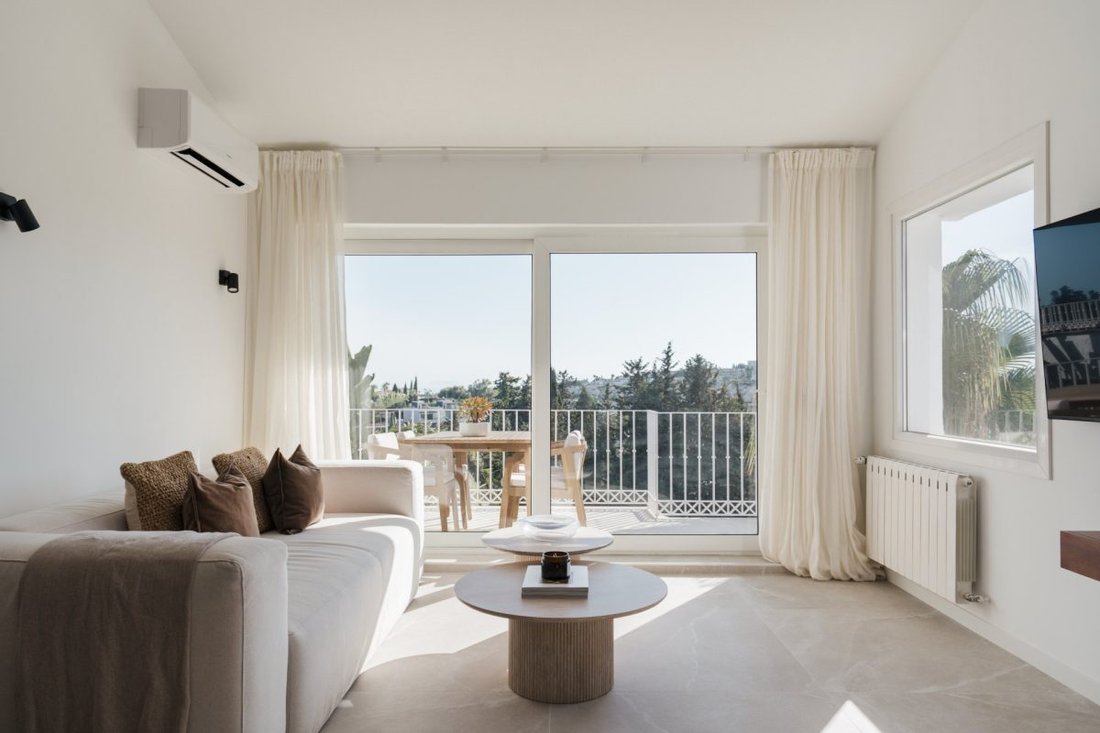 Townhouse in Atalaya-Isdabe, Estepona, Andalusia 3 - 18871662