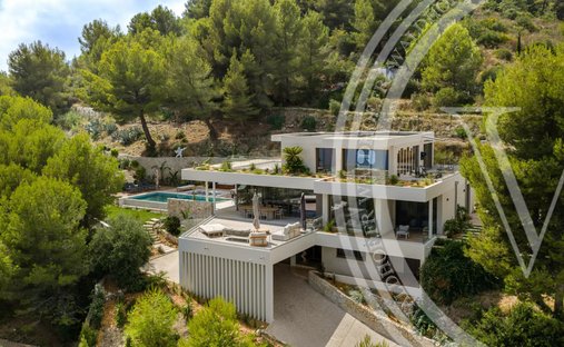Villa in Val de Gorbio, Roquebrune-Cap-Martin, France 1