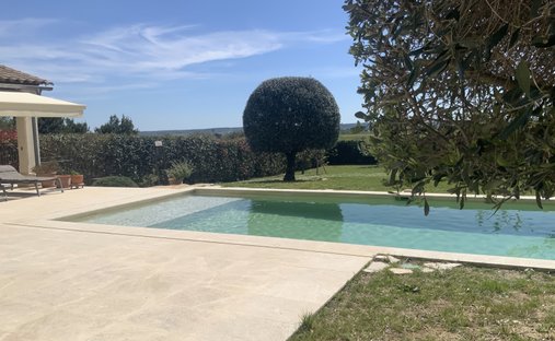 Casa a Uzès, Occitania, Francia 1