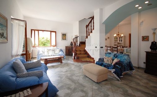 Villa a Pietrasanta, Toscana, Italia 1