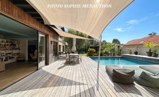 House in Tosse, Nouvelle-Aquitaine, France 1