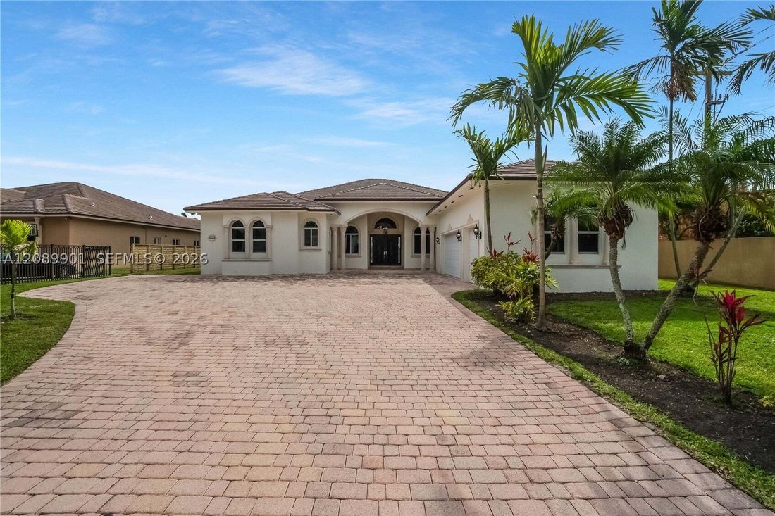 House in Miami, Florida, United States 3 - 18873939