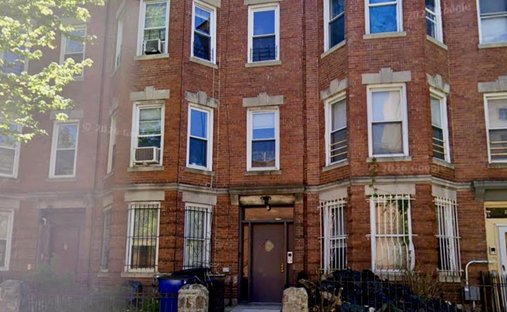 House in New York, New York, United States 1