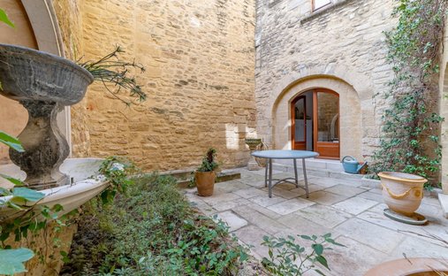 Casa a Uzès, Occitania, Francia 1
