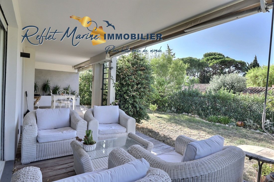 Apartment in La Ciotat, Provence-Alpes-Côte d'Azur, France 2 - 18872362