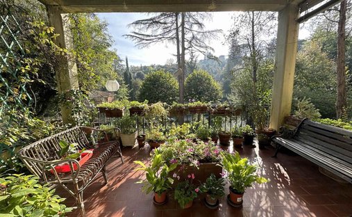 Apartamento en Pian dei Giullari, Florencia, Italia 1
