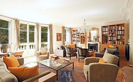 Apartment in Porte Dauphine, Paris 16e Arrondissement, Paris 1