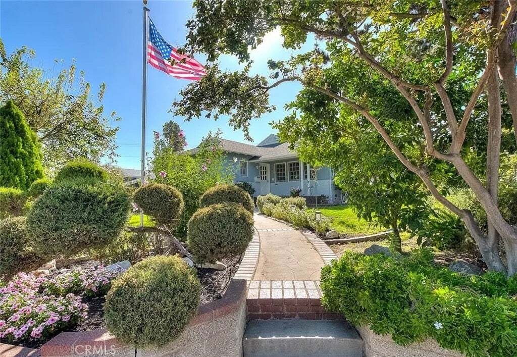 House in Burbank, California, United States 1 - 18654570