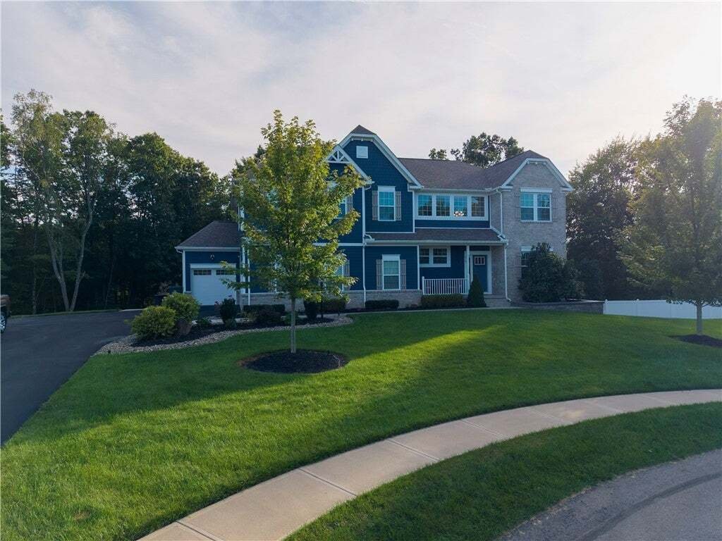 House in Mars, Pennsylvania, United States 3 - 18870895