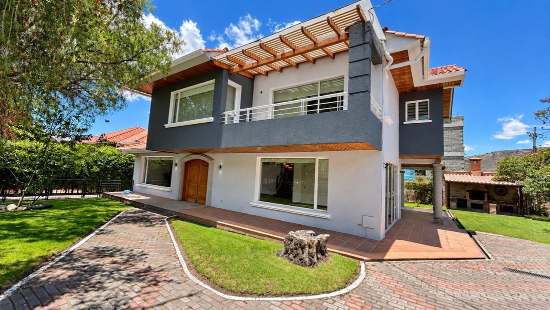 House in Quito, Pichincha, Ecuador 3 - 18874976