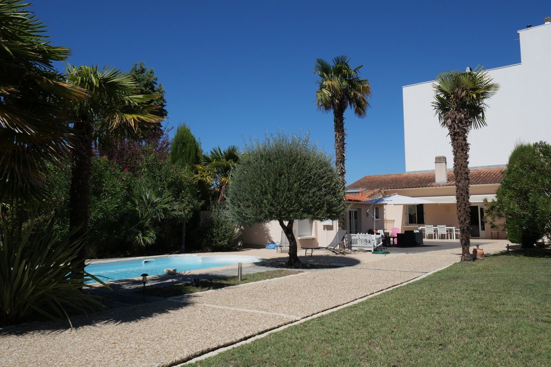 Villa a Pontaillac, Royan, Francia 2 - 18872399