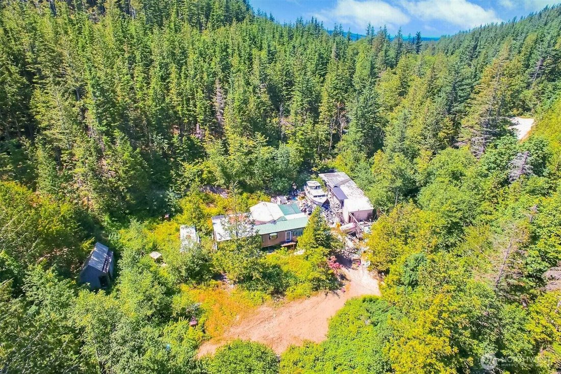 House in Ravensdale, Washington, United States 1 - 18871275