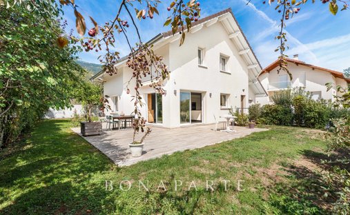 Casa en Thoiry, Auvernia-Ródano-Alpes, Francia 1