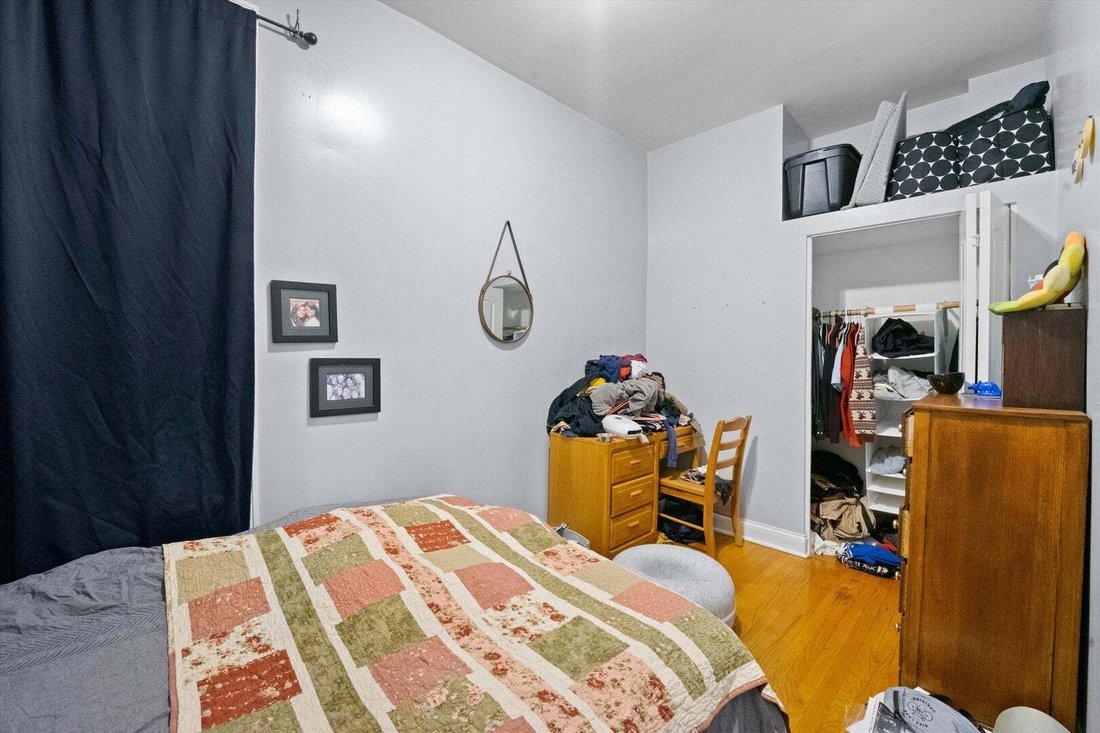 Chicago, Illinois, United States 5 - 18874081
