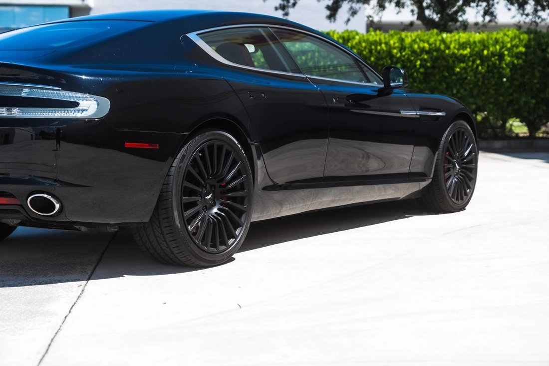 Sedan in Boynton Beach, FL, United States 5 - 18808819