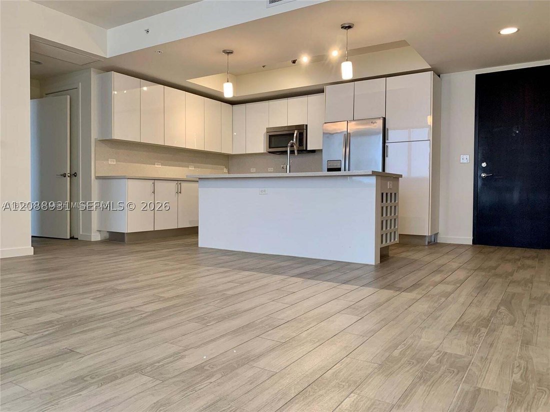 Appartement à Miami, Floride, États-Unis 4 - 18870707