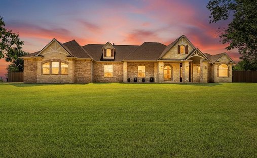 House in Bridgeport, Texas, United States 1