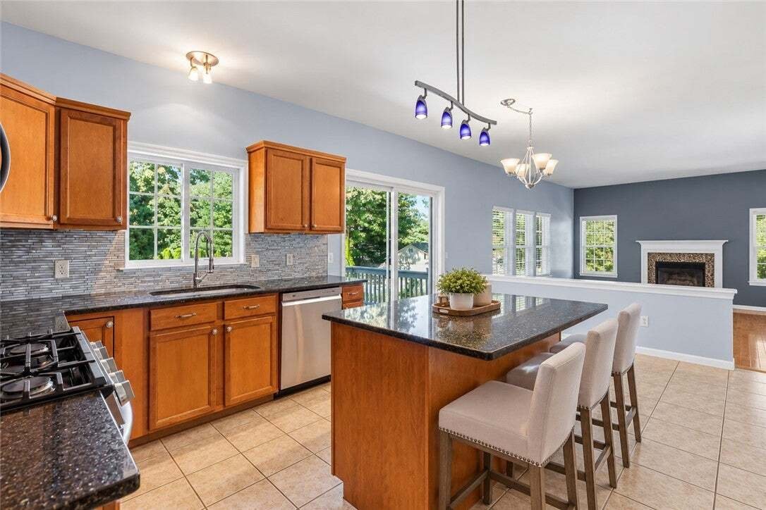 House in Coventry, Rhode Island, United States 2 - 18738348