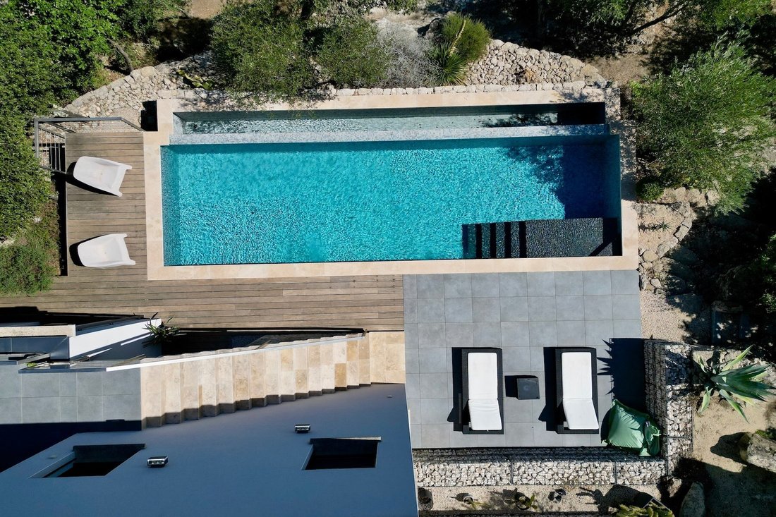 House in Uzès, Occitania, France 4 - 18874714