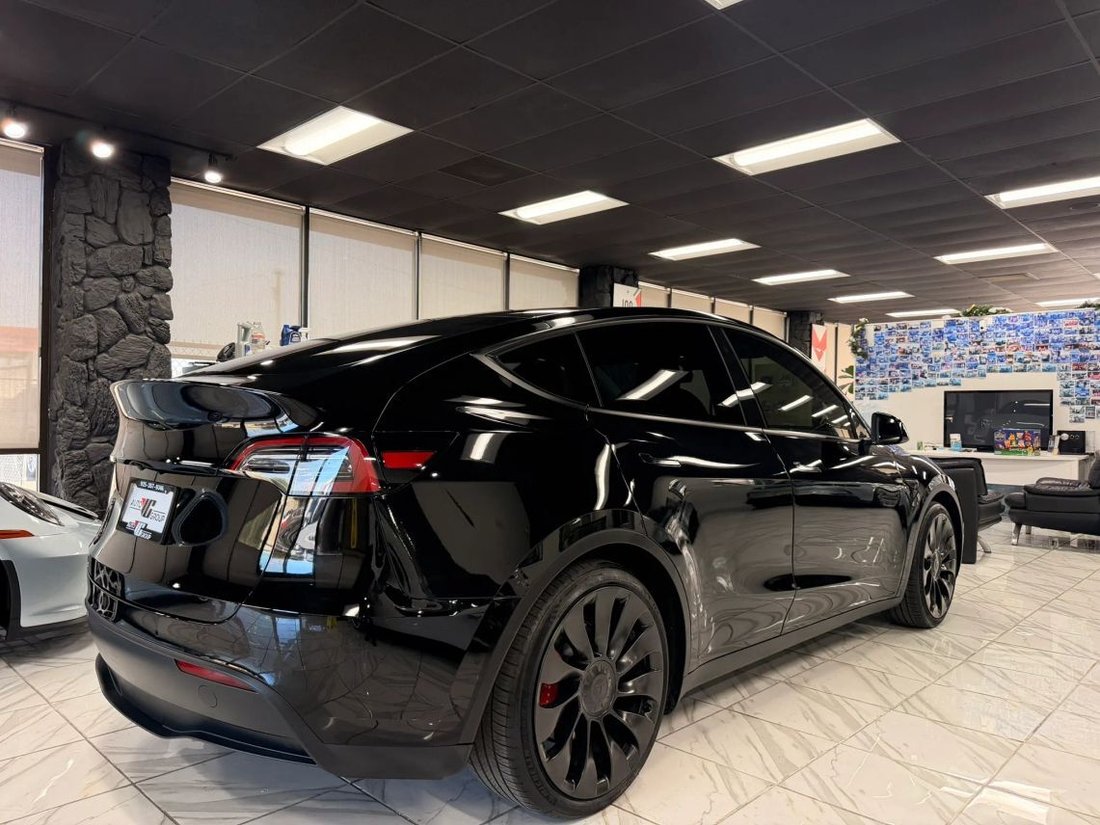 Suv in Pittsburg, CA, United States 5 - 18875454