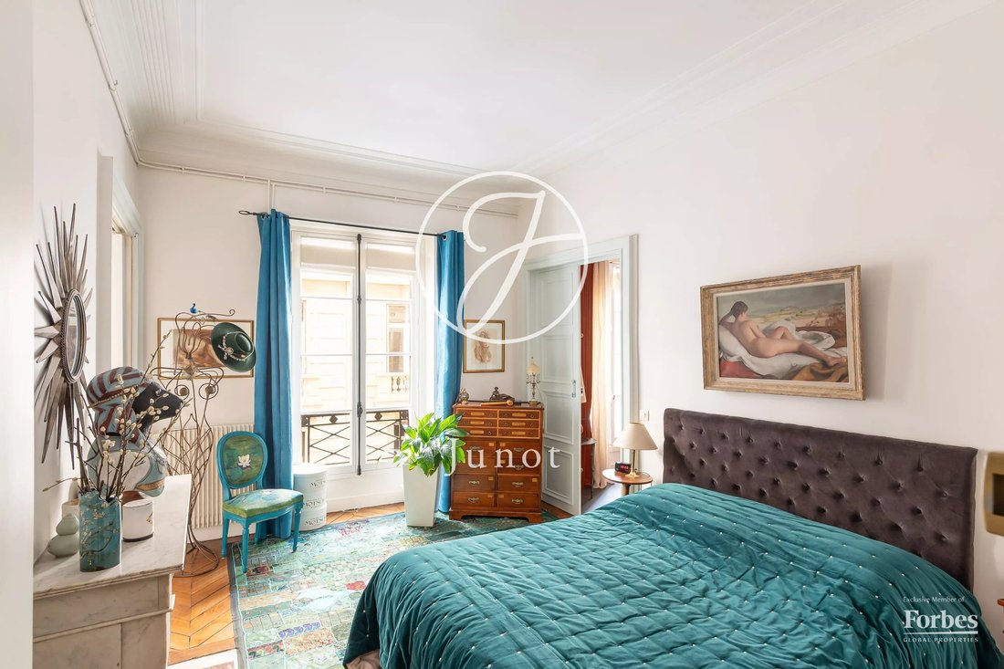 Wohnung in Elysées-Madeleine, Paris 8e Arrondissement, Paris 4 - 18871880