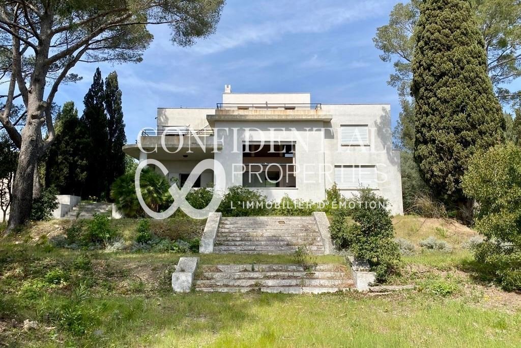 Estate in Port Grimaud, Grimaud, Provence-Alpes-Côte d'Azur 2 - 16796157