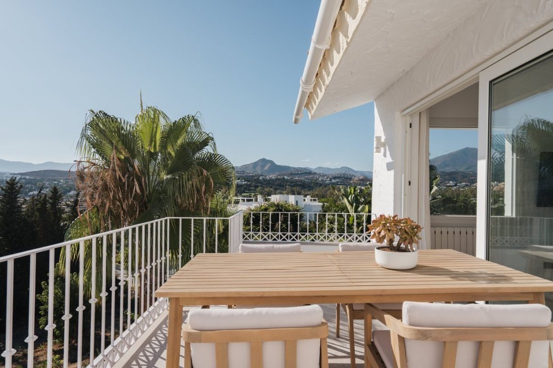 Townhouse in Atalaya-Isdabe, Estepona, Andalusia 2 - 18871662