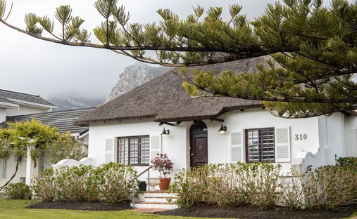 Haus in Overstrand Gemeinde, Westkap, Südafrika 1