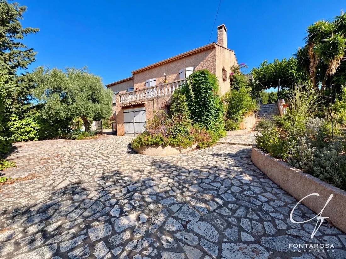 Maison à Counillier Valescure, Fréjus, France 1 - 18807014
