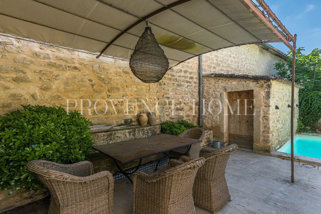 Estate in Gordes, Provence-Alpes-Côte d'Azur, France 4 - 18872137