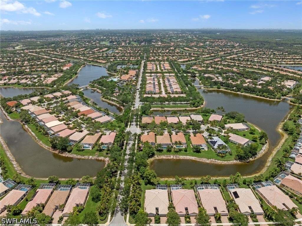 Maison à Bonita Springs, Floride, États-Unis 2 - 18870581