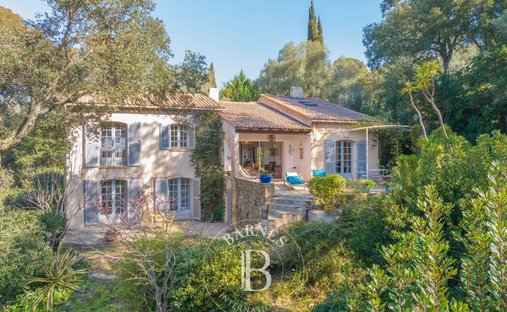 Villa in Le Dramont-Agay-Anthéor-Le Trayas, Saint-Raphaël, France 1