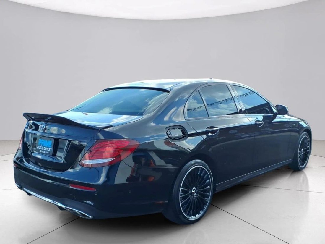 Sedan in Philadelphia, PA, United States 3 - 18875692
