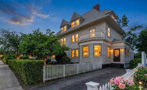 Condo in Medford, Massachusetts, United States 1